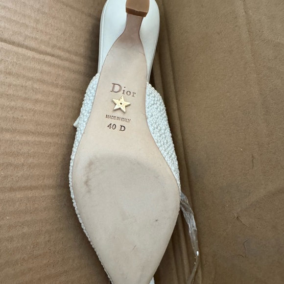 Dior Textured Cream Slingback Heels - Picture 4 of 4